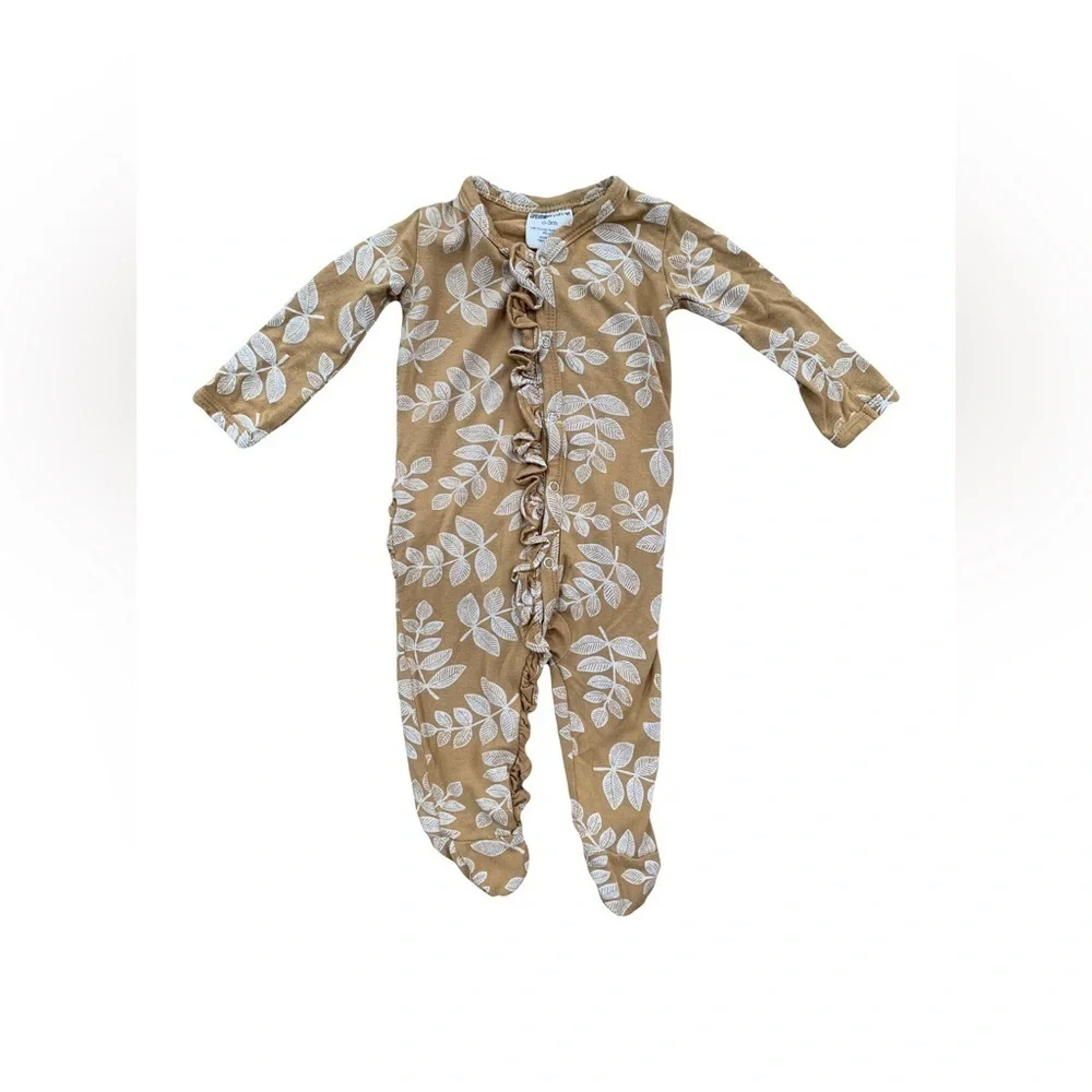 Spearmint Love Size 0-3 Months Neutral Leaf Print Bamboo Sleeper